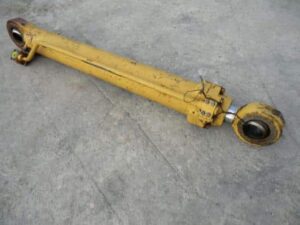 Caterpillar 231d kotrógép hidraulikus henger