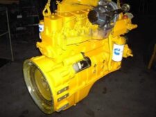 Cummins 6BT 5.9L motor, sárga festésű