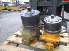 Liebherr PR 732 buldózer hidraulikus motor – termékképek