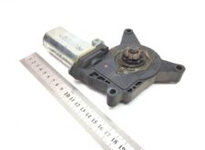 Motor ablakemelő jobb Mercedes – Kódok A0008205008, A0008202908, 0008205008, 0008202908