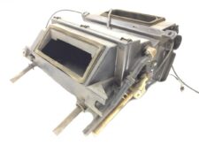 Radiátorkészlet fülke fűtés/hűtéshez Volvo 6775237 burkolattal