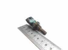 Hűtőfolyadék hőmérséklet érzékelő VOLVO (20513340, 21531072, 7420513340, 7421531072, 500382599-13)