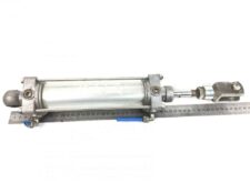 Pneumatikus henger Volvo V0136162 ajtónyitáshoz