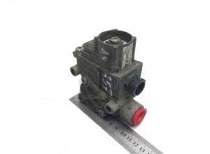 Abs szelep jobb első tengely volvo 20516342 21893128 5001866013 7420516342 41027223 41027224 a0044298744 0044298744 9959212