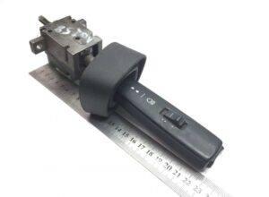 Világítás- és irányjelző kapcsoló volvo 20797836 / 20701049 / 21670857 / 20797838 / 70351733 / 3944025 / 70351744 / 20399170 / 20479584