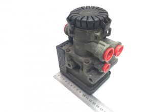 Ebs szelep jobb első tengelyhez volvo 20828237, 20570906, 21122034, 20428938