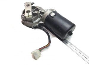 Volvo szélvédő törlőmotor 70345684 / 22672623 / 1519529 / 98480223 / a0018202042 / 0018202042 / 3093014 / 0390442451 / 30038263