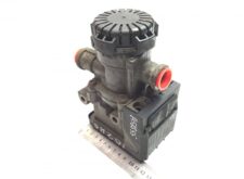 EBS szelep jobb első tengely Volvo 20828237 20570906 21122034 20428938 5801290649 7485003022 7420828237 7420428938 7420570906 504100409 7421122034 5801910304