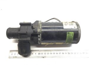 Volvo 252488260100-12 hűtőfolyadék keringető szivattyú