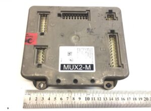 Mux2-m man vezérlőegység 8825935-6599 88259356666 81259356860