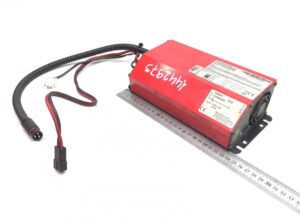 Smart charger 600 230v 5a akkumulátortöltő 1948785 2412918 volvo