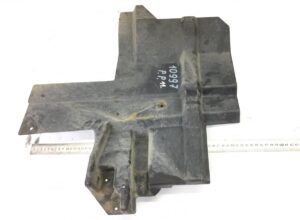 Radiátor porvédő mercedes a9305240328 / 9305240328