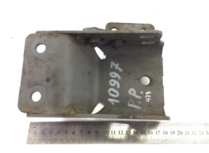Tartó jobb első mercedes a9438850136 9438850136 – 10997 jobb első 473