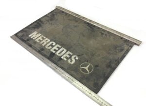 Mercedes sárvédő billenőlap – 6240/12