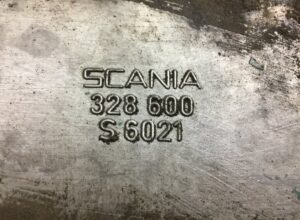 Olajteknő scania teherautó 328 600 s 6021
