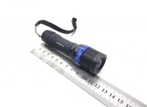 Trioos ts1112 led lámpa szíjjal és mérőszalaggal