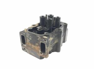 Scania hengerfej (kódok: 1522361, 1743125, 1804716, 1908204, 1924437, 2005280, 1483900, 570121, 1938801, 2128882, 1912794, 1909204)