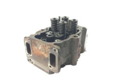 Scania Diesel motor hengerfej, cikkszámok: 1522361, 1743125, 1804716, 1908204, 1924437, 2005280, 1483900, 570121, 1938801, 2128882, 1912794, 1909204