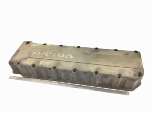 Szelepfedél volvo – alkatrész kódok: 3964696, 8193886, 3964840
