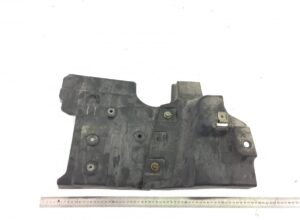 Motorvédő burkolat jobb mercedes a9615209522 a9615204923 a9605203722 9615209522 9615204923 9605203722 9615209222 a9615209222