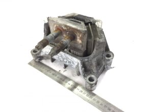Hátsó jobb motorrezgéscsillapító man 81962100593
