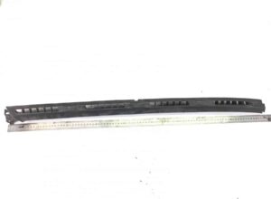 Műanyag jobb szélvédőfedél scania 2086523