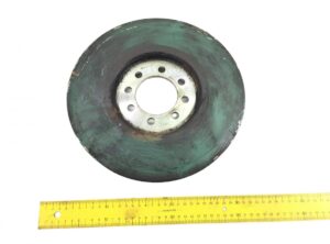 Volvo 421515-13 főtengely kiegyensúlyozó kerék – átmérő 28 cm