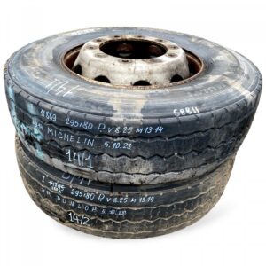 Készlet 2 kerék 295/80r22. 5 8. 25×22. 5 michelin és dunlop