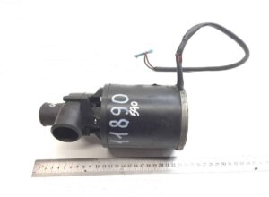 Hűtőfolyadék keringető szivattyú volvo 70318680/20757756