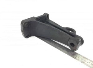 Jobb első motor tartó man – kód: 51192103071, 5119210-3071, 8141501-0398, 81415010398