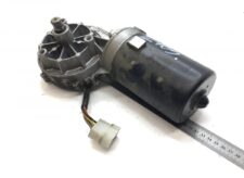Volvo Ablaktörlő Motor 70345684 22672623 1519529 98480223 A0018202042 0018202042 3093014 0390442451 30038263