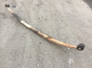 Lábszárrugó első tengely bal renault 5010600386
