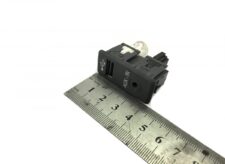 USB és AUX-IN csatlakozós panel MAN 81254320515