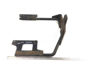 Támogatás jobb első/hátsó sárvédőhöz volvo 12708 pr2551
