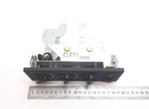 Fűtéskapcsoló panel mercedes kabinhoz a9578300385 / a9578300585 / a9578300285 / a9578300485