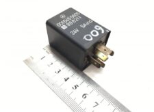 Relé Mercedes 0015455605 / A0015455605, 24V, 5A, 89 8211