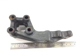 Jobb hátsó kabintartó volvo 21196590 / 21647361 / 22673652