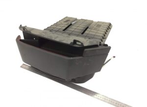 Zárfiók volvo műszerfalhoz 82417504
