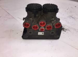 Ebs szelep hajtott tengely volvo 20428939 20570908 20828239 21122036 7421122036