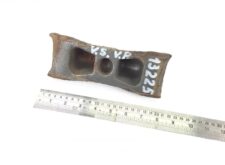 Beállító laprugó motor tengely bal Volvo 13225
