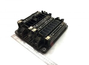 Scania motorvezérlő egység ecu – több kód: 2420321, 2391422, 1913981, 1913988, 1931095, 2006552, 2023099, 2029825, 2060734, 2200706, 2272099, 2284387, 2292763