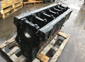 Volvo motor hengerblokk 20451181 / 8170120 / 8170121