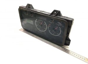 Műszerfal óra scania különböző modellekhez (1922804, 1780556, 1796373, 1861691, 1870091, 1773236, 1773288, 1870087, 1780549, 1796346, 1861688, 1763030)
