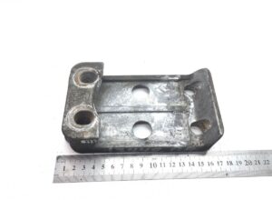 Támogatás hátsó bal hajtótengely sárfogóhoz volvo 20383038 / 20382890