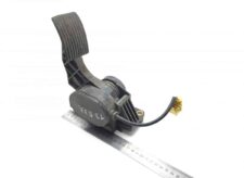 Gyorsítópedál pozícióérzékelővel Mercedes A9413000104 / 9413000104