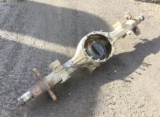 Motor tengely keresztmerevítő Mercedes A9703503430 / A9703500430 / A9673500230 / A9703503930