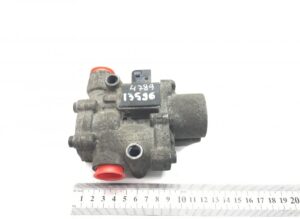 Abs szelep jobb első mercedes a0054299244
