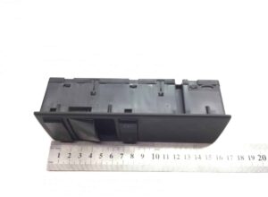 Jobb oldali elektromos ablakkapcsoló mercedes 9605450913 / a9605450913