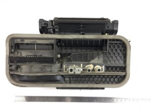 Radiátorkészlet fülke fűtés/hűtés mercedes a9608302960/a9608302460 burkolattal