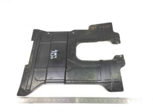 Mercedes a9606832408 fém kabinvédő pajzs
